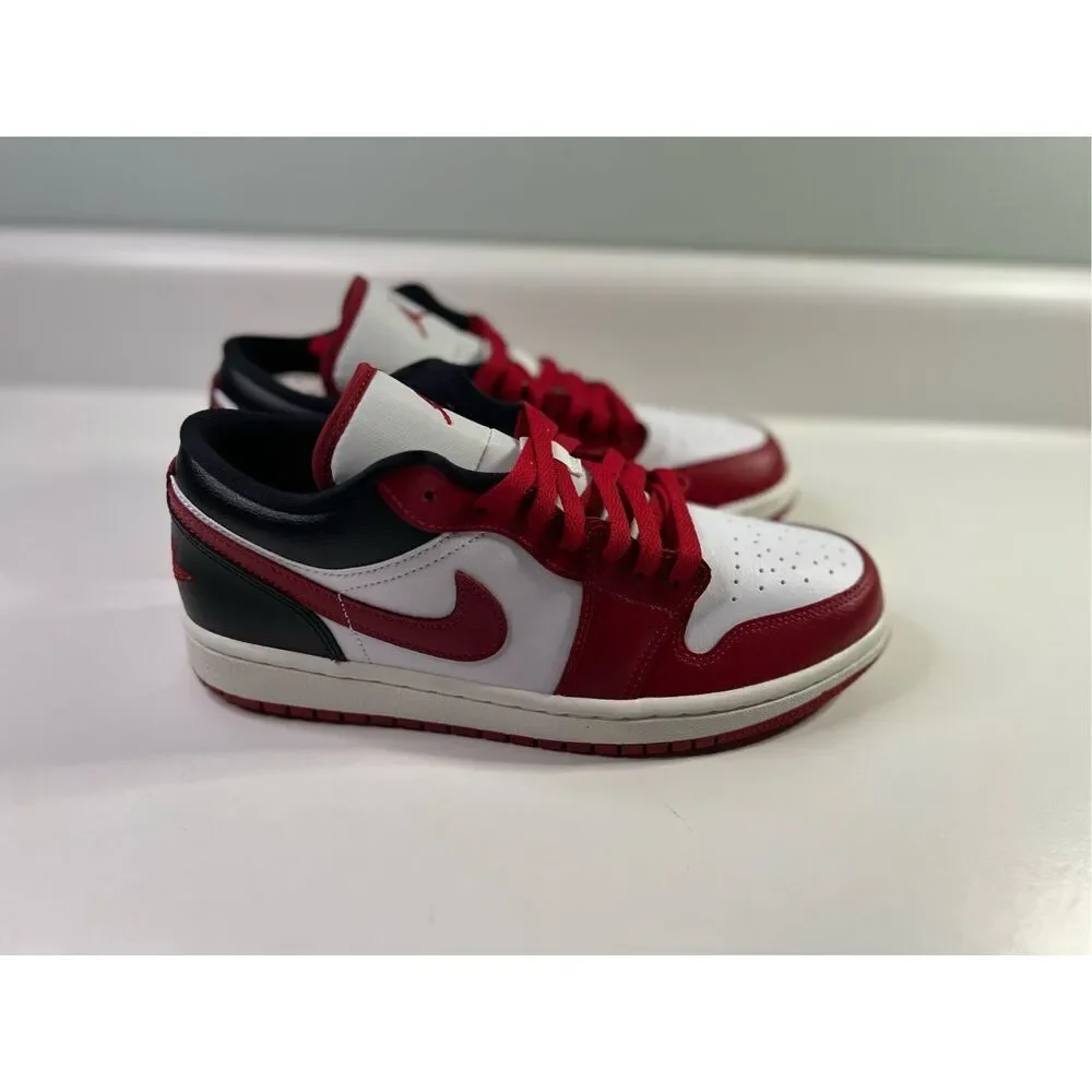 Air Jordan 1 Low Gym Red Women’s Size 9.5 DC0774160